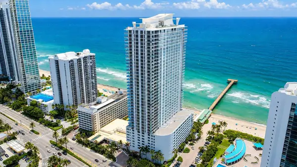 16699 Collins Avenue #2906, Sunny Isles Beach, FL 33160