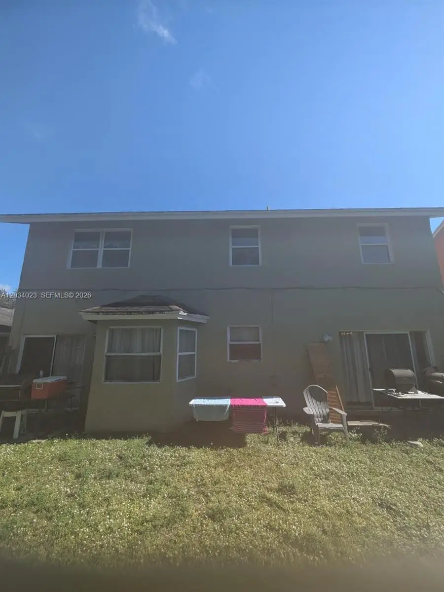 950 SW 95th Terrace, Pembroke Pines, FL 33025 - #3