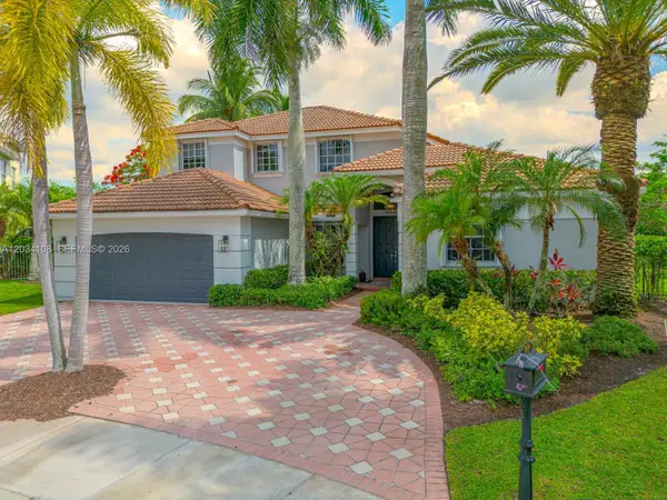 2574 Jardin Way, Weston, FL 33327