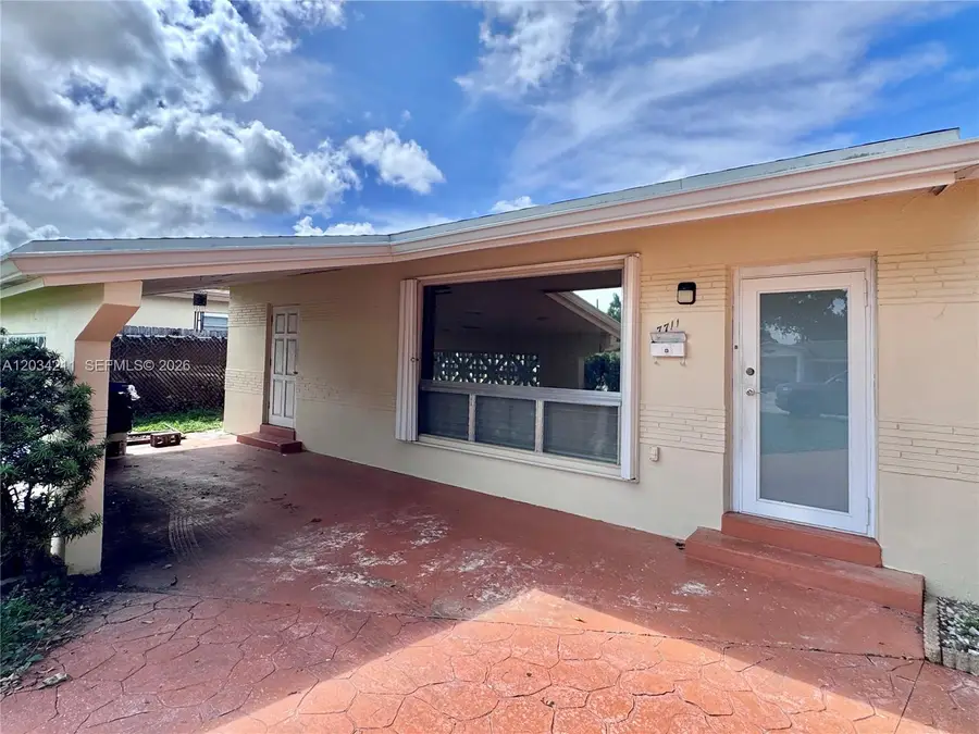 7711 Juniper Street, Miramar, FL 33023 - #2