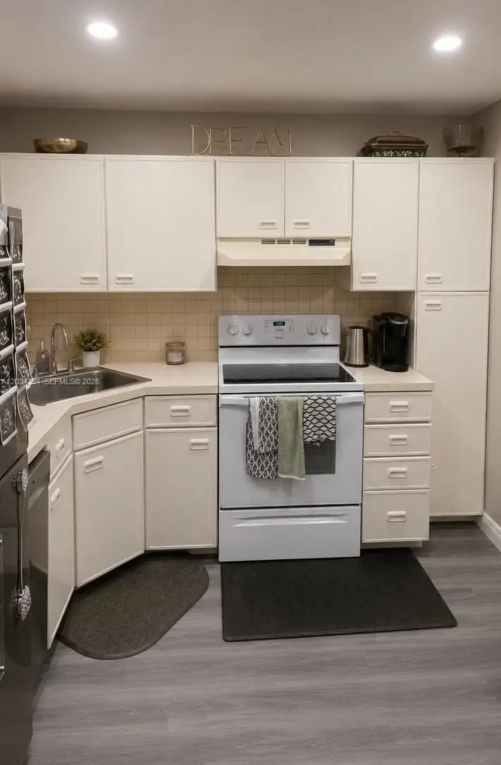4761 NW 22nd Street #42111, Coconut Creek, FL 33063 - #3