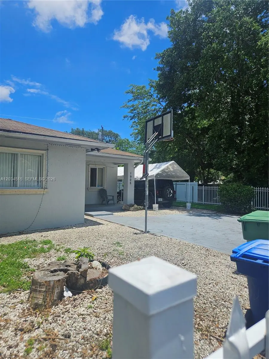 1905 NW 113th Terrace, Miami, FL 33167 - #1