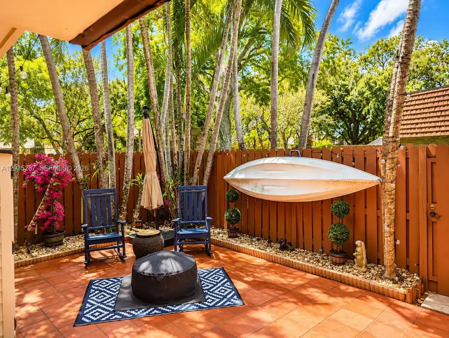 2589 Garden 2589 #2589, Hollywood, FL 33026 - #2