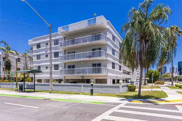 3527 NE 168th Street #309, North Miami Beach, FL 33160