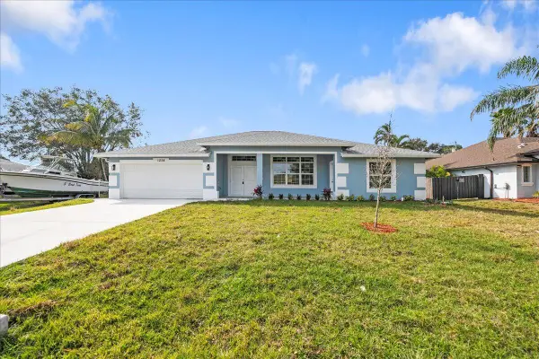 1238 SW Milan Lane, Port St Lucie, FL 34953