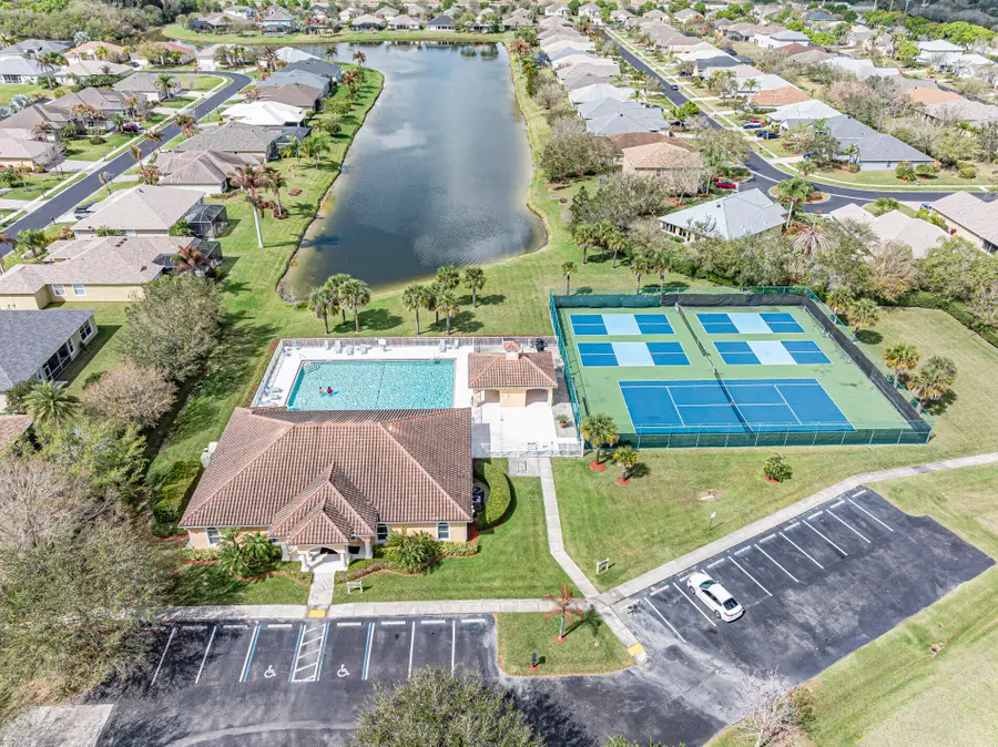 753 SW Fortunella Cir Circle Sw, Vero Beach, FL 32968 - #3