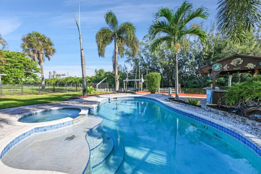 4405 SW 35th Avenue, Fort Lauderdale, FL 33312 - #2