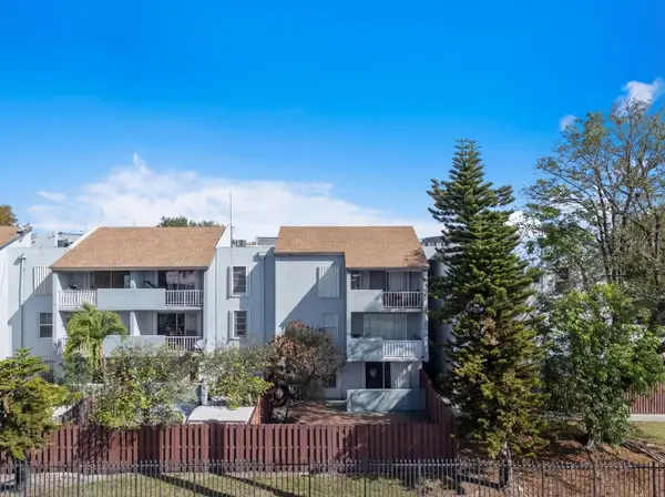 1725 W 60th #F126, Hialeah, FL 33012