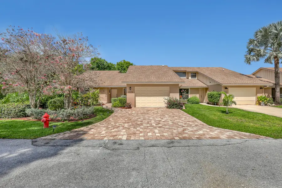 11890 Donlin Drive, Wellington, FL 33414 - #2