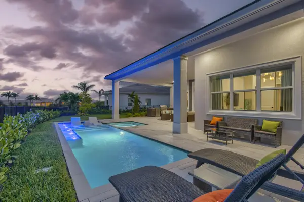 10109 Driftwood Way, Palm Beach Gardens, FL 33412