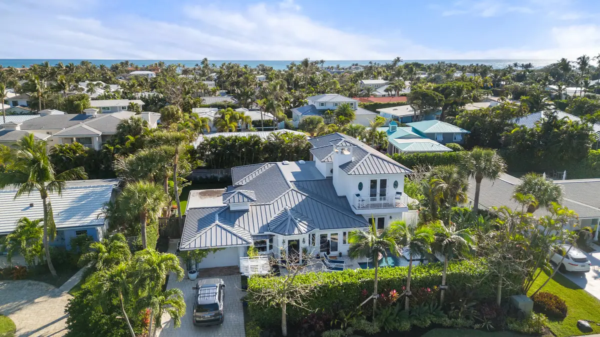 122 Lighthouse Drive, Jupiter Inlet Colony, FL 33469 - #1