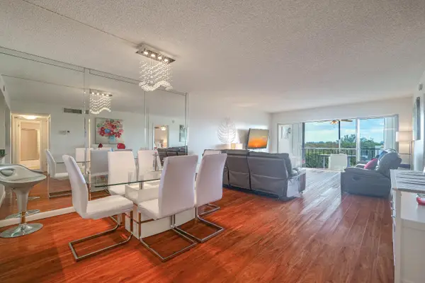 3930 Inverrary Boulevard #703-d, Lauderhill, FL 33319