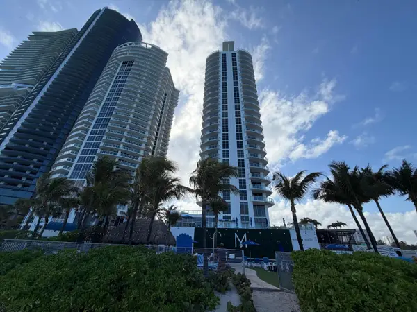18683 Collins Avenue #2303, Sunny Isles Beach, FL 33160