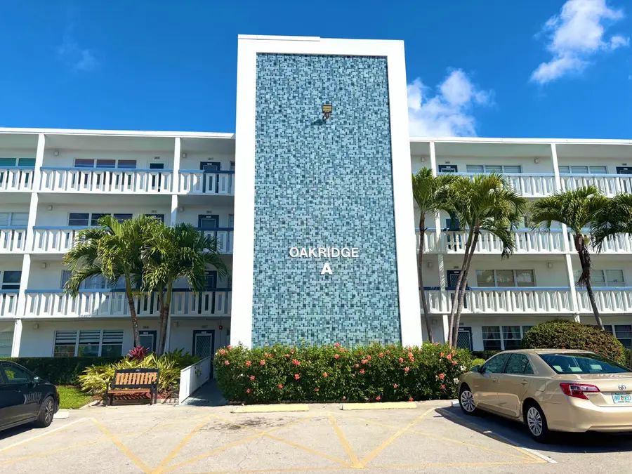 4015 Oakridge A #4015, Deerfield Beach, FL 33442 - #2