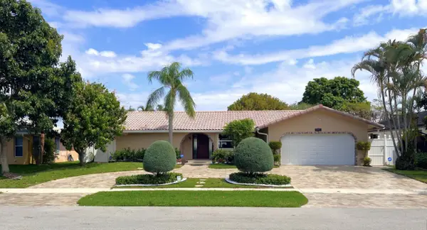 6992 W Calle Del Paz W, Boca Raton, FL 33433