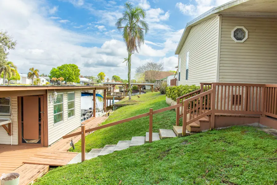 2423 SE 34th Lane, Okeechobee, FL 34974 - #3