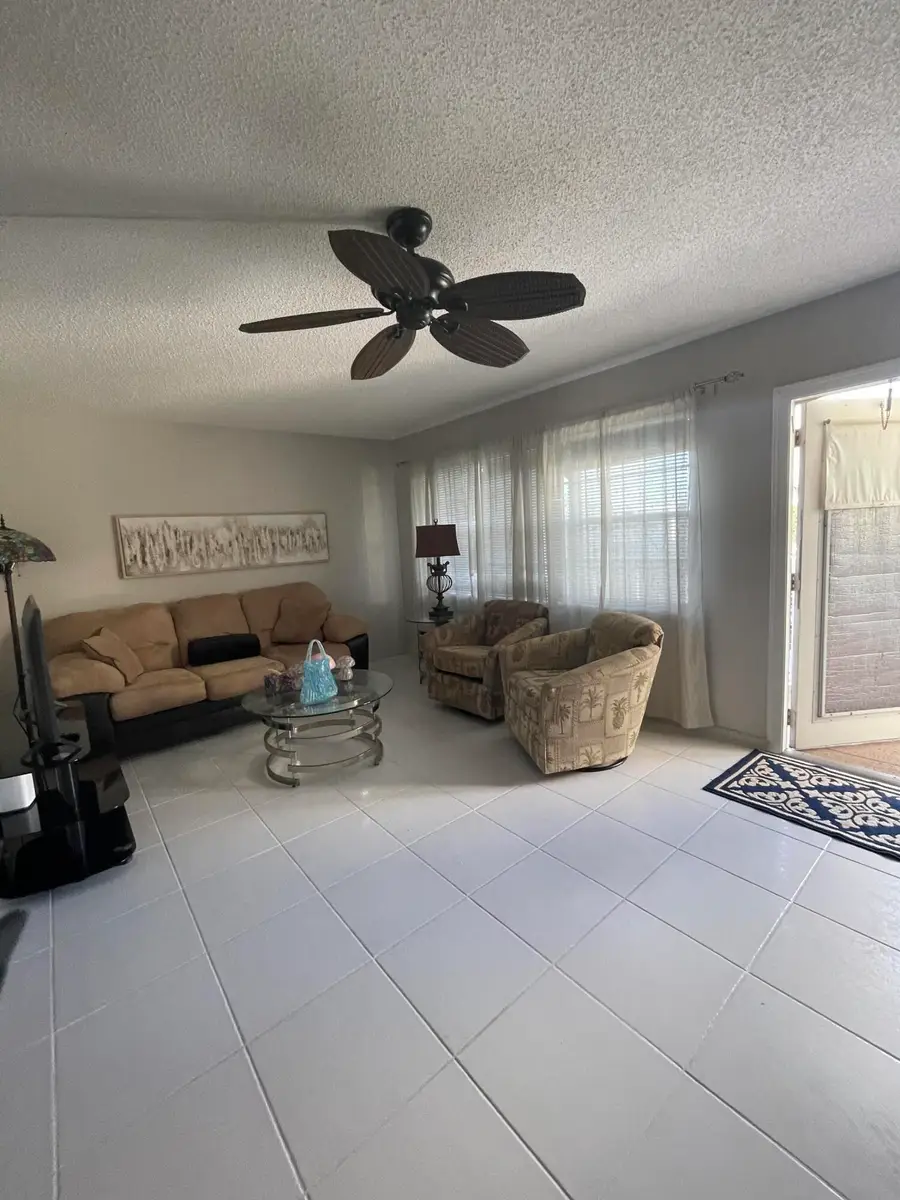 427 Grantham B, Deerfield Beach, FL 33442 - #2