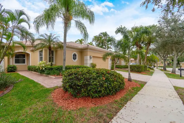 2466 Bay Isle Court, Weston, FL 33327