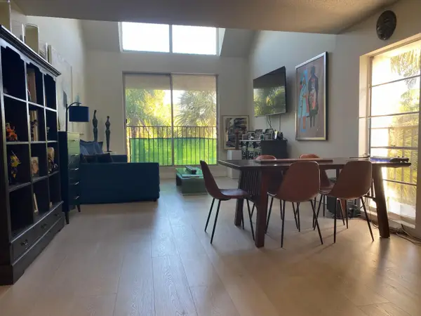 6886 N Kendall Drive #D303, Pinecrest, FL 33156