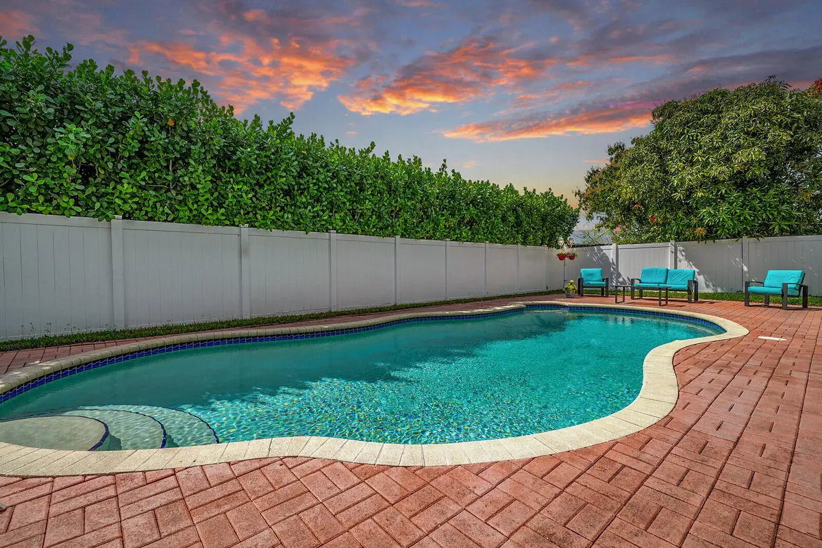 10090 SW 16th Place, Davie, FL 33324 - #1