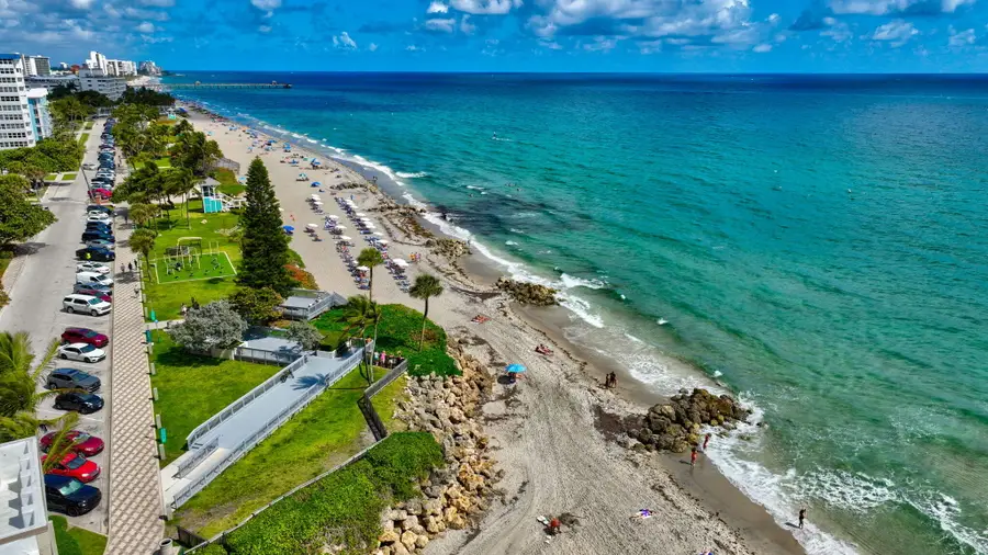 1239 Hillsboro Mile #403, Hillsboro Beach, FL 33062 - #3