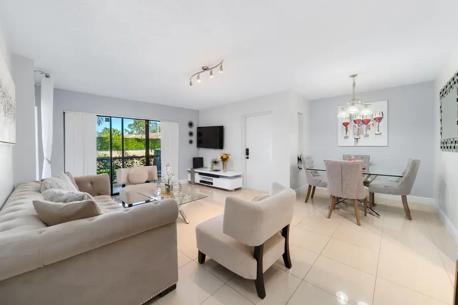 702 Sunny Pine Way #Unit B1, Greenacres, FL 33415 - #3