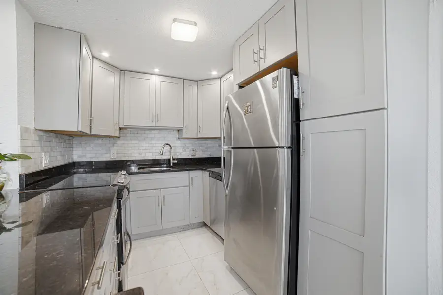 51 Markham C, Deerfield Beach, FL 33442 - #3