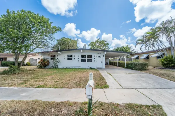 1815 Hillcrest Drive, Lake Worth Beach, FL 33461