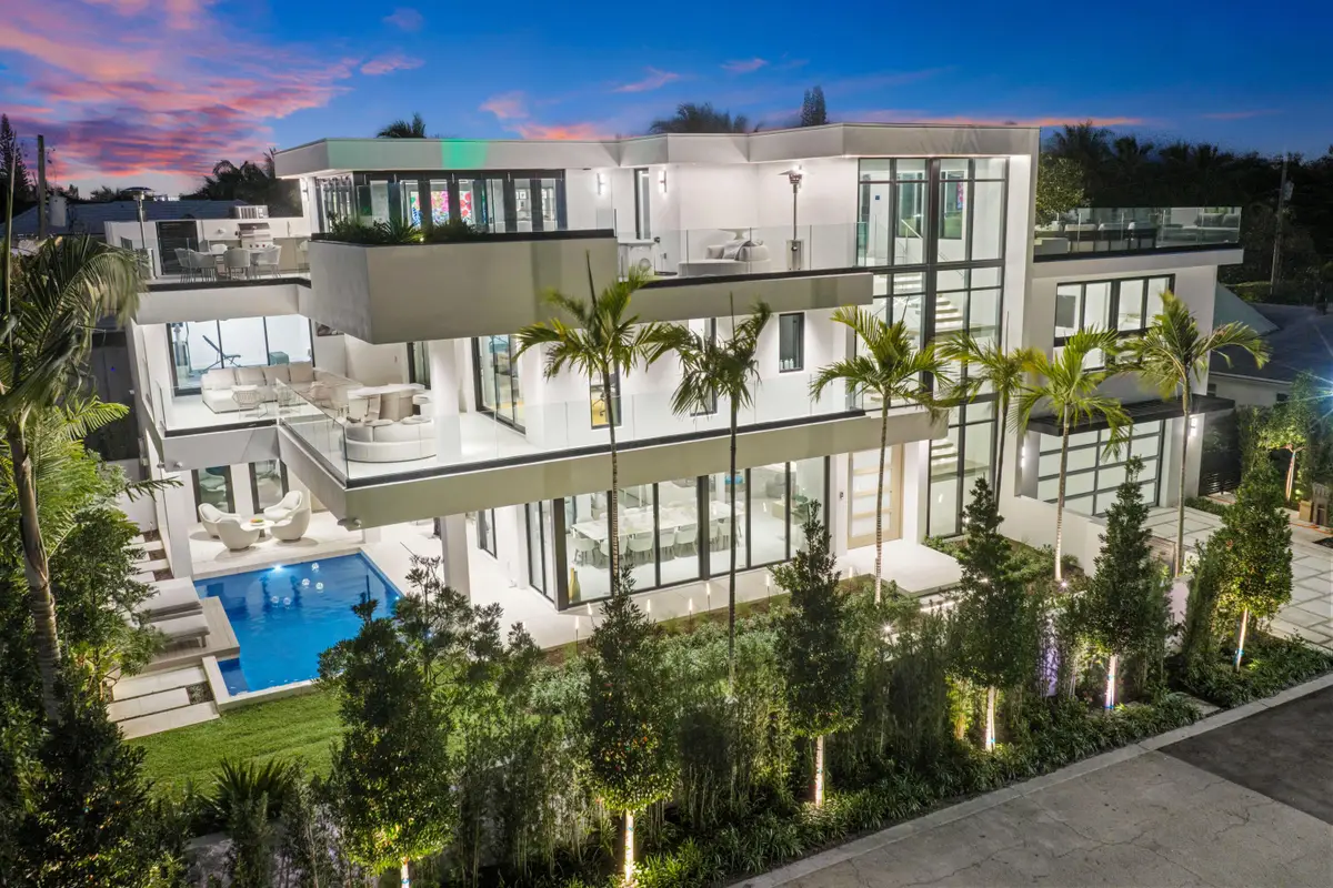 237 Elwa Place, West Palm Beach, FL 33405 - #1