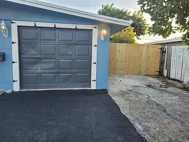 1810 NE 42nd Street, Pompano Beach, FL 33064 - #2