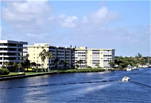 1 Harbourside Drive #1204, Delray Beach, FL 33483