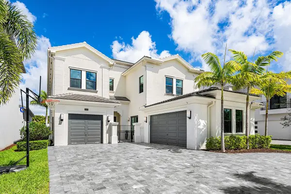 9065 Benedetta Place, Boca Raton, FL 33496
