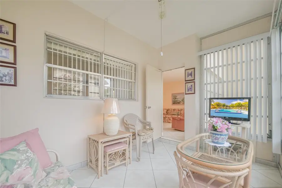 3431 NW 50th Avenue #213, Lauderdale Lakes, FL 33319 - #3