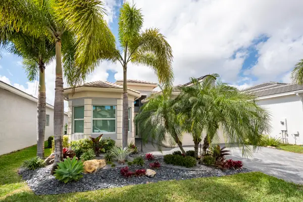 12375 Crested Butte Avenue, Boynton Beach, FL 33437