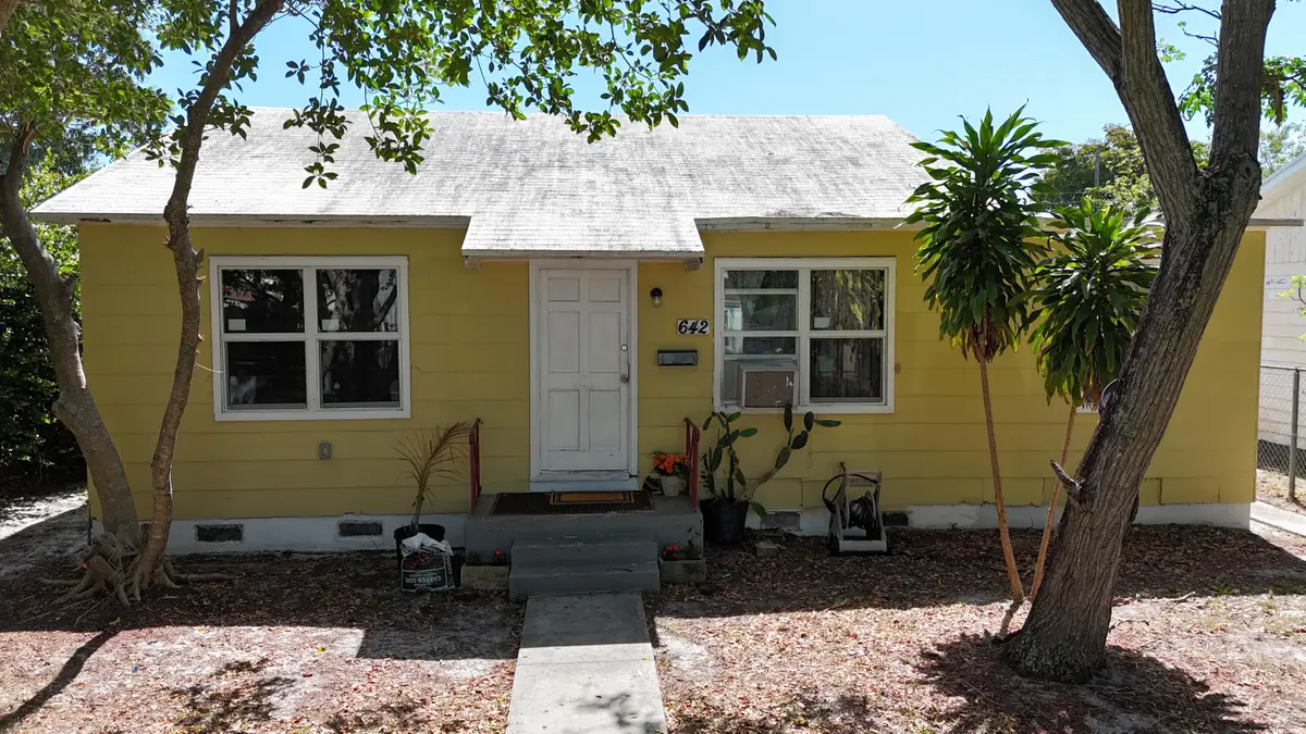 642 35th Street, West Palm Beach, FL 33407 - #1