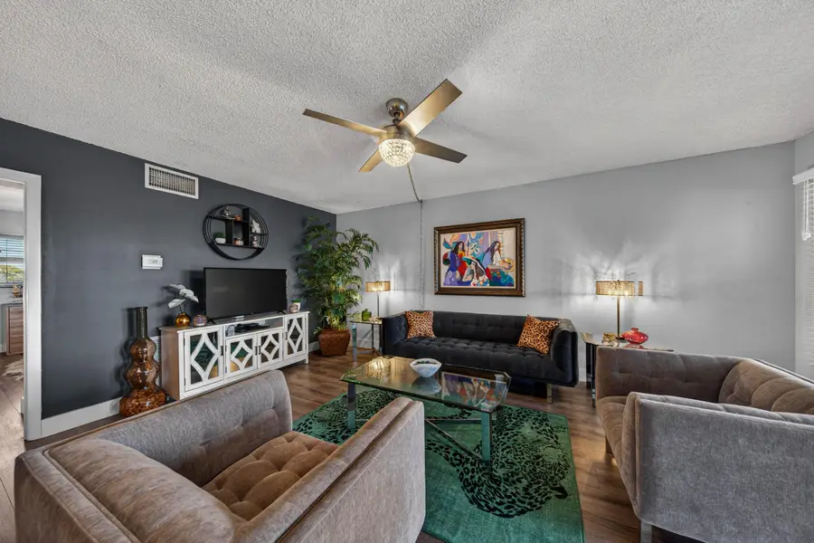 804 SE 7th Street Se #401, Deerfield Beach, FL 33441 - #2