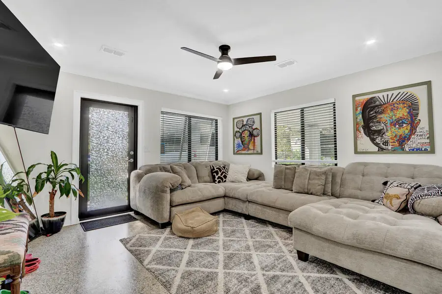 431 52nd Street, West Palm Beach, FL 33407 - #3