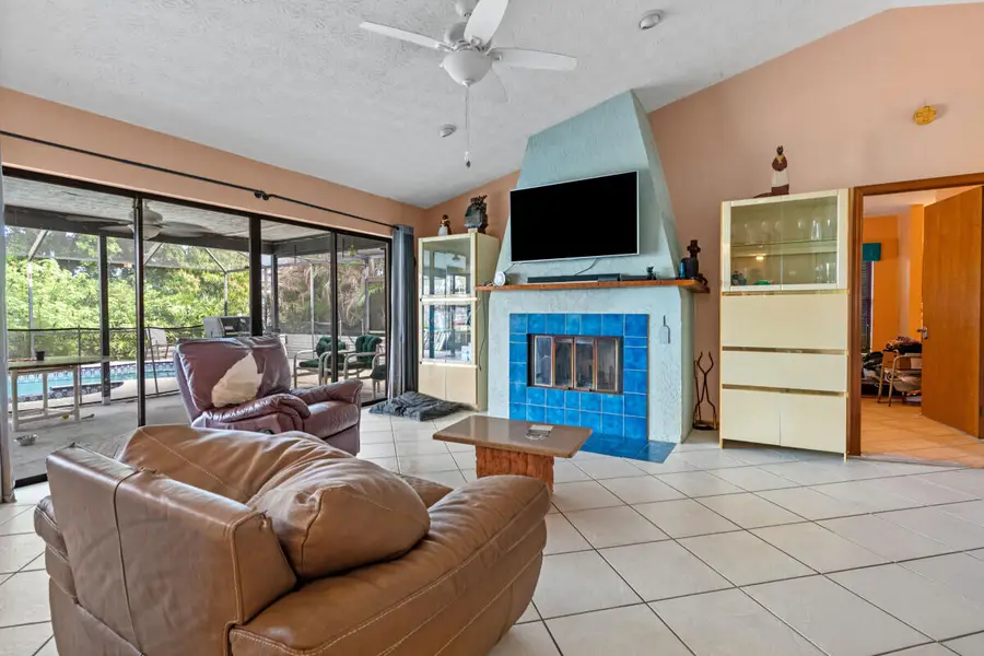 1119 SE Cambridge Drive, Port Saint Lucie, FL 34952 - #2