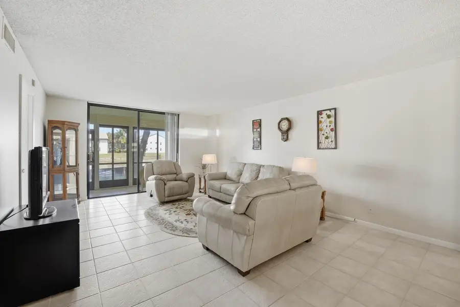 4725 Lucerne Lakes Blvd Boulevard E #110, Lake Worth, FL 33467 - #3