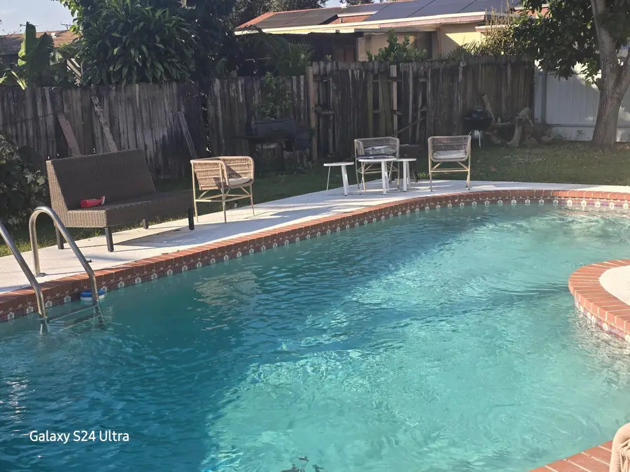 816 NW 8th Avenue, Boynton Beach, FL 33426 - #2