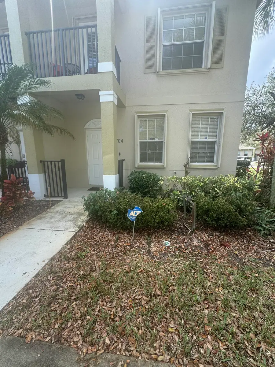 2104 SE Eatonville Drive, Port Saint Lucie, FL 34952 - #2