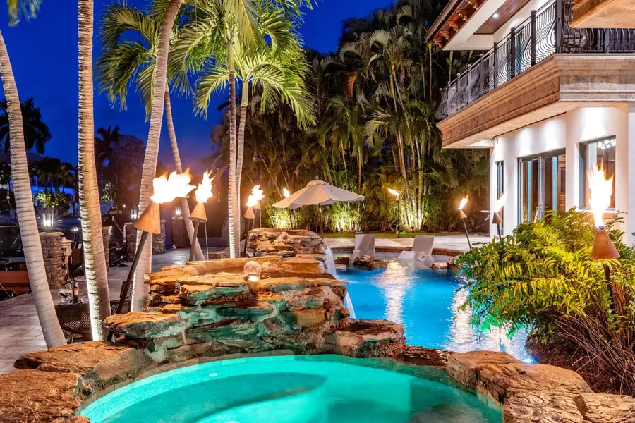 2325 NE 27th Street, Lighthouse Point, FL 33064 - #3