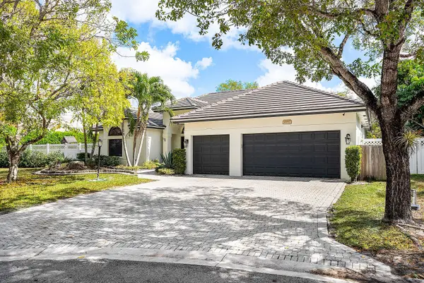 4447 NW 82nd Avenue, Coral Springs, FL 33065