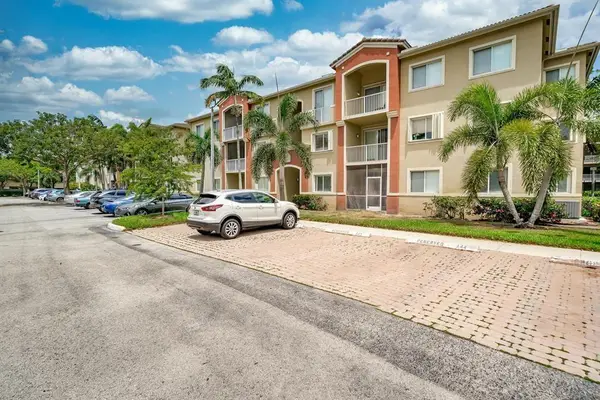 7085 Nova Drive #226, Davie, FL 33317