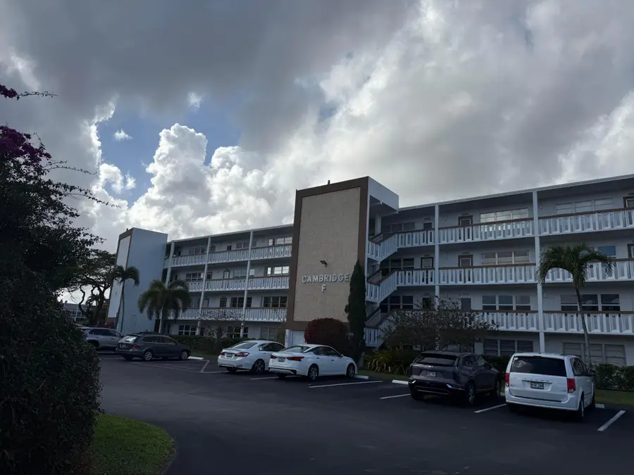 2123 Cambridge F, Deerfield Beach, FL 33442 - #2