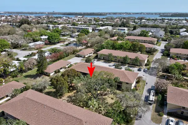 400 18th Street #D3, Vero Beach, FL 32960