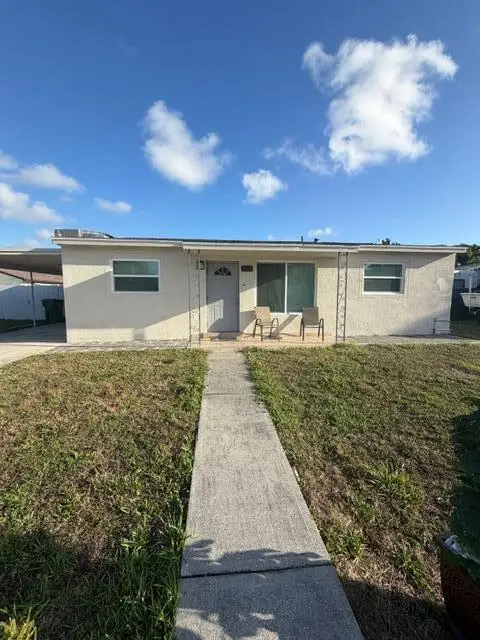 320 Winged Foot Road, Palm Springs, FL 33461 - #1