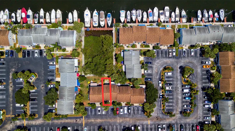 2753 Ne 15th Street, Pompano Beach, FL 33062 - #3