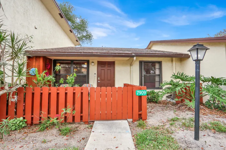 7909 SE Villa Circle, Hobe Sound, FL 33455 - #2