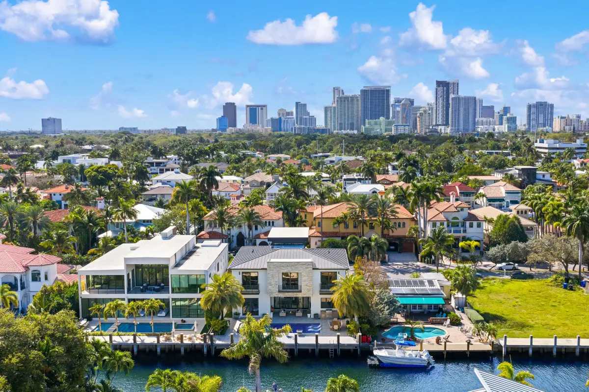 424 Coconut Isle Drive, Fort Lauderdale, FL 33301 - #1